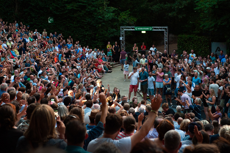 Bart Peeters @ Openluchttheater Rivierenhof, picture 26, photographed by Sandra Van Watermeulen - FrontView Magazine