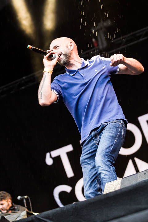 't Hof van Commerce @ Lokerse Feesten 2018, picture 2, photographed by Tom Stessens - FrontView Magazine