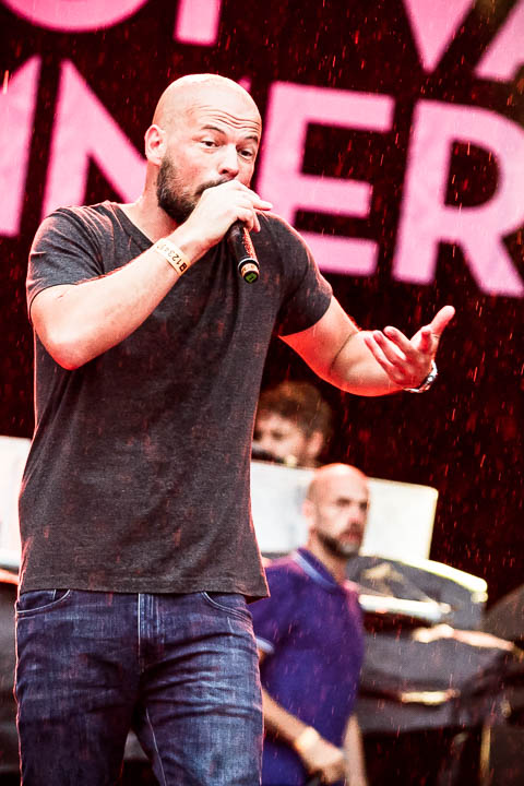 't Hof van Commerce @ Lokerse Feesten 2018, picture 17, photographed by Tom Stessens - FrontView Magazine