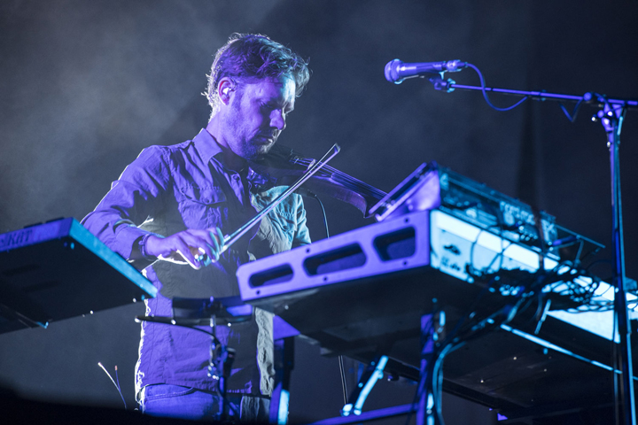 dEUS @ Lokerse Feesten, picture 1, photographed by Nick De Baerdemaeker - FrontView Magazine