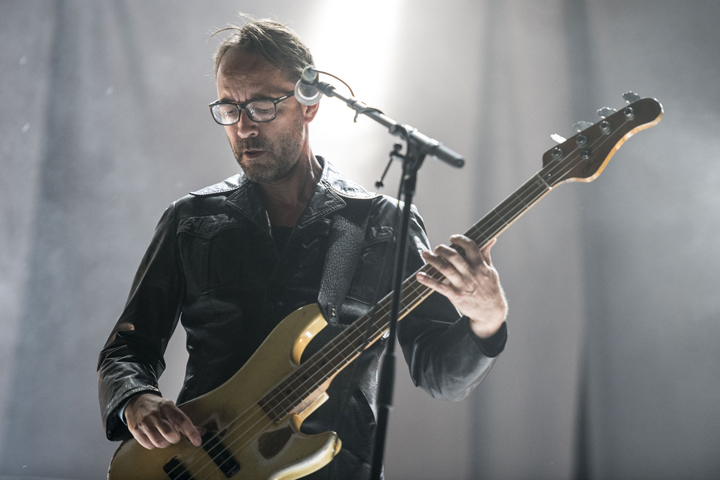 dEUS @ Lokerse Feesten, picture 7, photographed by Nick De Baerdemaeker - FrontView Magazine
