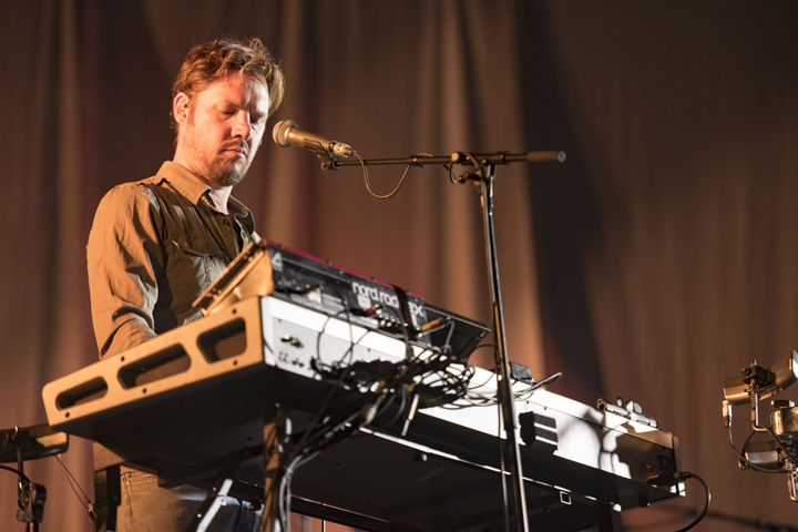 dEUS @ Lokerse Feesten, picture 10, photographed by Nick De Baerdemaeker - FrontView Magazine