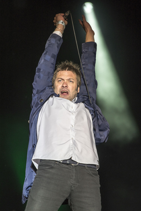 Kasabian @ Lokerse Feesten, picture 2, photographed by Nick De Baerdemaeker - FrontView Magazine
