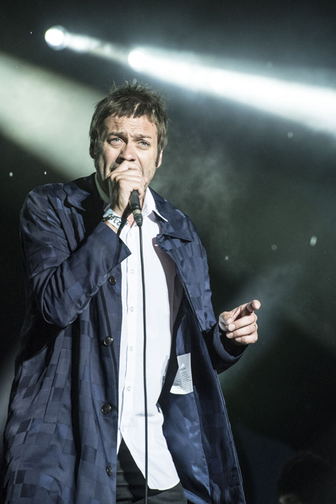 Kasabian @ Lokerse Feesten, picture 4, photographed by Nick De Baerdemaeker - FrontView Magazine