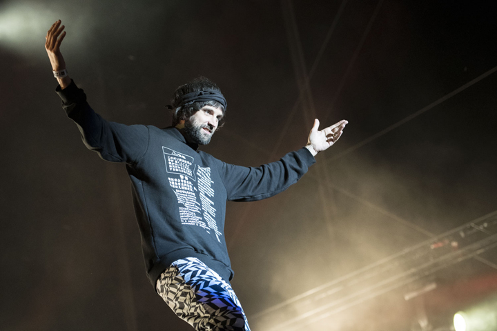 Kasabian @ Lokerse Feesten, picture 9, photographed by Nick De Baerdemaeker - FrontView Magazine