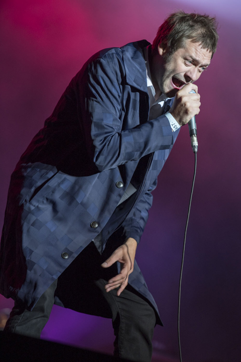 Kasabian @ Lokerse Feesten, picture 13, photographed by Nick De Baerdemaeker - FrontView Magazine