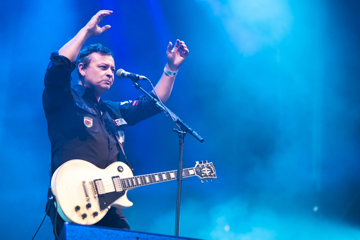 Manic street preachers @ Lokerse Feesten, picture 5, photographed by Nick De Baerdemaeker - FrontView Magazine