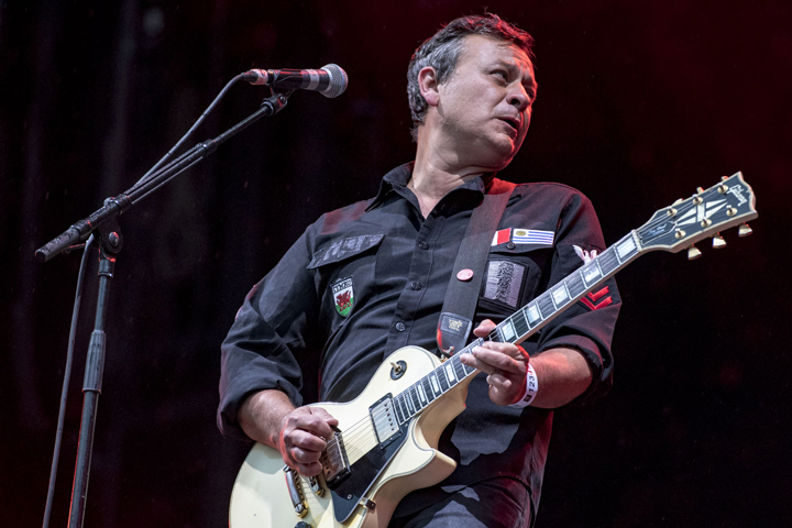 Manic street preachers @ Lokerse Feesten, picture 12, photographed by Nick De Baerdemaeker - FrontView Magazine