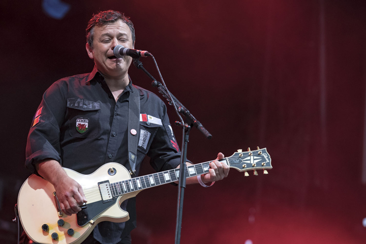 Manic street preachers @ Lokerse Feesten, picture 19, photographed by Nick De Baerdemaeker - FrontView Magazine