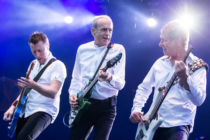 Status Quo @ Alcatraz, picture 3, photographed by Dorien Goetschalckx - FrontView Magazine