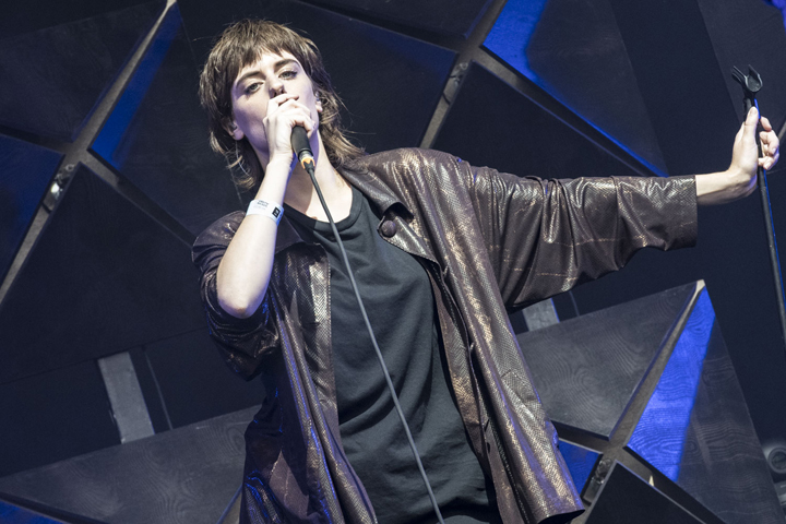 Warhaus @ Lokerse Feesten, picture 2, photographed by Nick De Baerdemaeker - FrontView Magazine