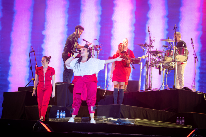 Clean Bandit @ Lokerse Feesten, picture 13, photographed by Tim Delmoitie - FrontView Magazine
