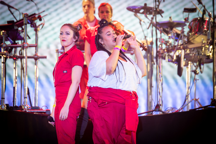 Clean Bandit @ Lokerse Feesten, picture 15, photographed by Tim Delmoitie - FrontView Magazine