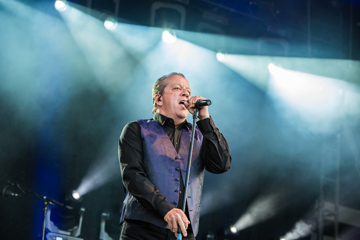 De Kreuners @ Nostalgie Beach Festival 2018, picture 17, photographed by Marc Verdonck - FrontView Magazine