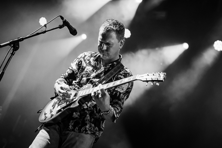 Level 42 @ Fonnefeesten, foto 2, foto's door Danny Wagemans - FrontView Magazine