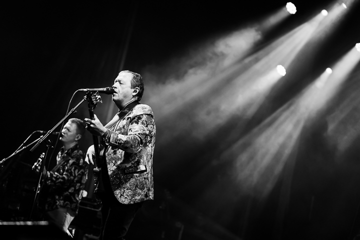 Level 42 @ Fonnefeesten, foto 8, foto's door Danny Wagemans - FrontView Magazine