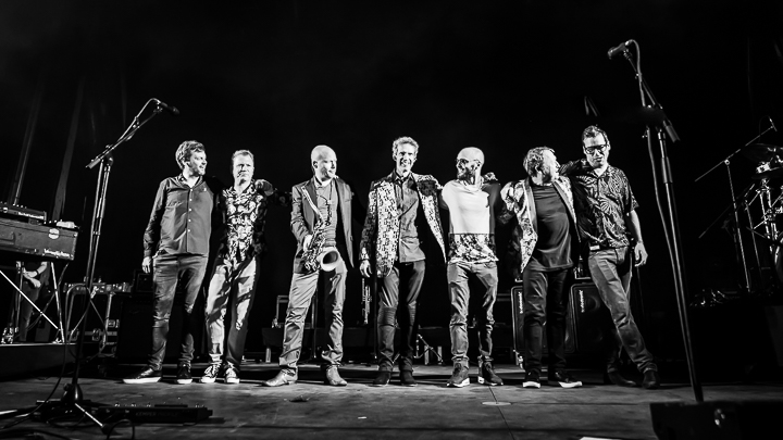 Level 42 @ Fonnefeesten, foto 36, foto's door Danny Wagemans - FrontView Magazine