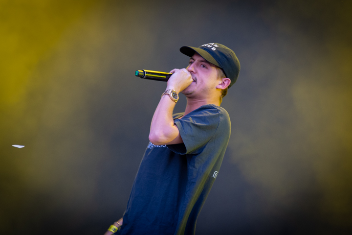 Lil Kleine @ Lokerse Feesten, foto 4, foto's door Tim Delmoitie - FrontView Magazine