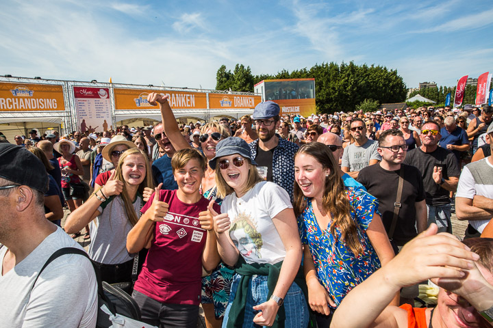 Sfeer @ Nostalgie Beach Festival 2018, foto 28, foto's door Marc Verdonck - FrontView Magazine