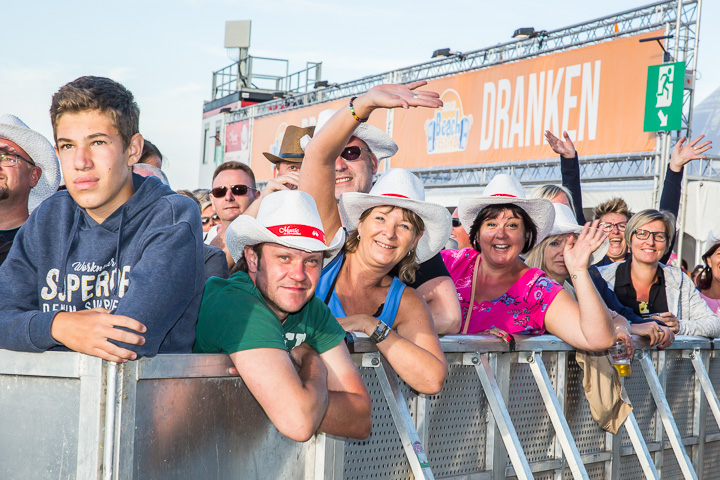 Sfeer @ Nostalgie Beach Festival 2018, foto 43, foto's door Marc Verdonck - FrontView Magazine