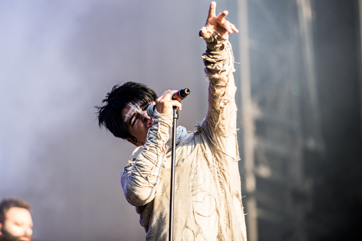 Gary Numan @ Lokerse Feesten, picture 9, photographed by Zourab Moussaev - FrontView Magazine