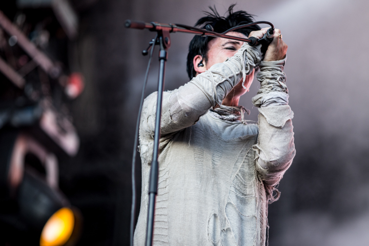 Gary Numan @ Lokerse Feesten, picture 23, photographed by Zourab Moussaev - FrontView Magazine