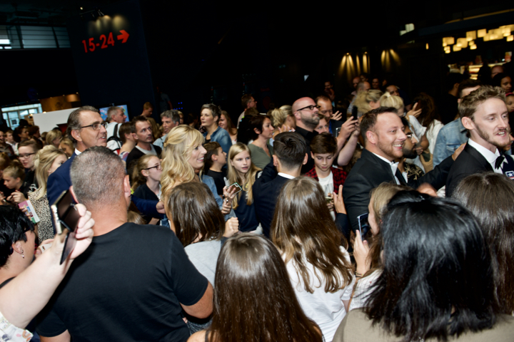 De Film Van: Dylan Haegens! @ Kinepolis Antwerpen, picture 13, photographed by Bart Baevegems - FrontView Magazine