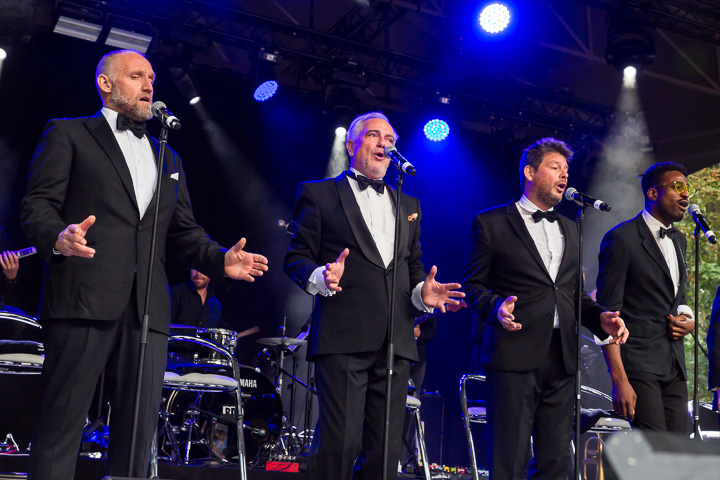 De Grungblavers @ Openluchttheater Rivierenhof, picture 7, photographed by Marc Verdonck - FrontView Magazine