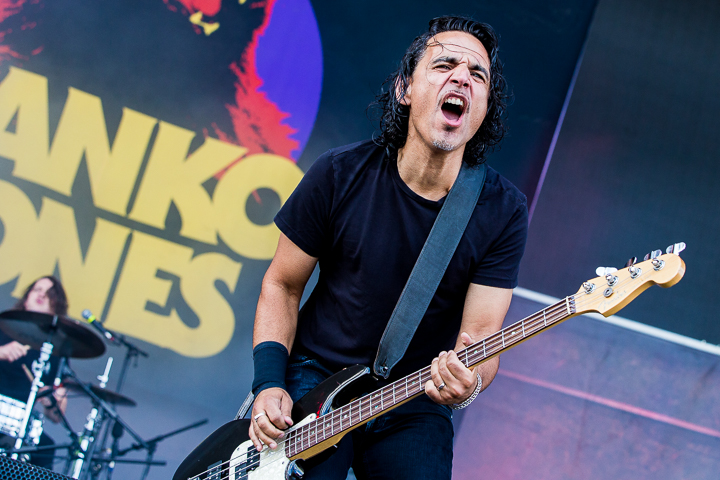 Danko Jones @ Summer Breeze, foto 2, foto's door Dorien Goetschalckx - FrontView Magazine