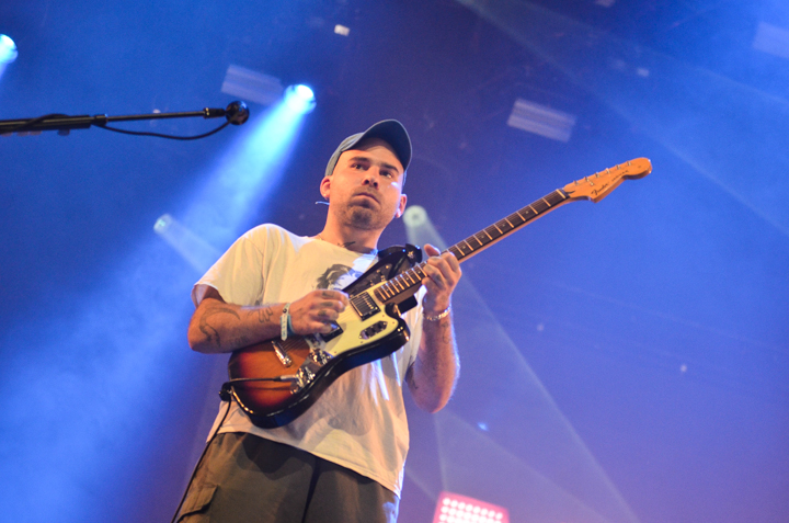 DMA's @ Lowlands 2018, picture 4, photographed by Jordy Van Driessche - FrontView Magazine