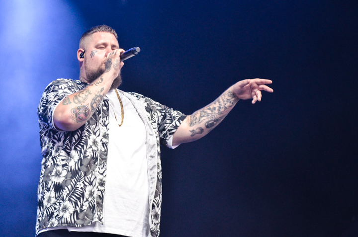 Rag'n'Bone man @ Lowlands 2018, foto 5, foto's door Jordy Van Driessche - FrontView Magazine