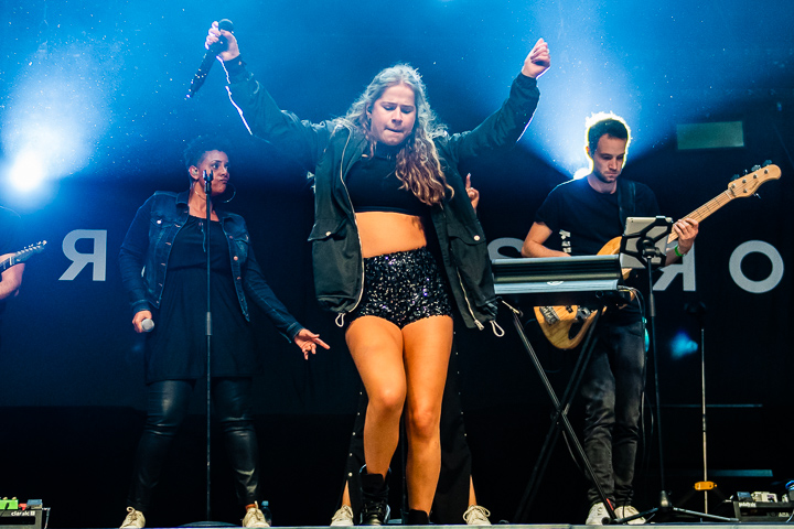 Laura Tesoro @ Parkhappening Schoten 2018, picture 14, photographed by Dimitri Vanlommel - FrontView Magazine