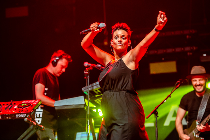 Laura Tesoro @ Parkhappening Schoten 2018, picture 21, photographed by Dimitri Vanlommel - FrontView Magazine
