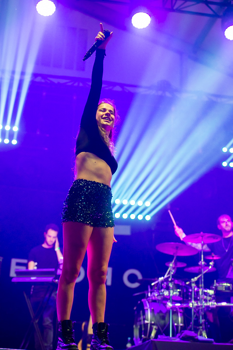 Laura Tesoro @ Parkhappening Schoten 2018, picture 33, photographed by Dimitri Vanlommel - FrontView Magazine