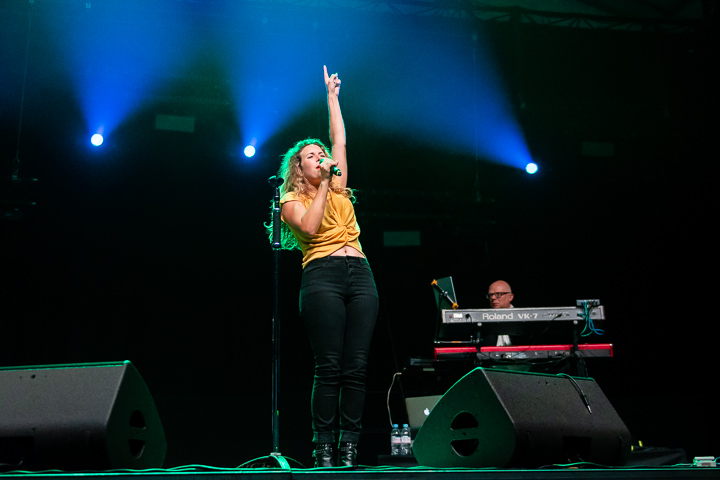 Vlaanderen Boven Band met Gene Thomas, Maureen & Mama's Jasje @ Parkhappening Schoten 2018, picture 44, photographed by Dimitri Vanlommel - FrontView Magazine