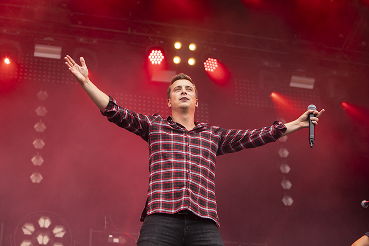 Niels Destadsbader @ Maanrock, foto 4, foto's door FrontView Magazine