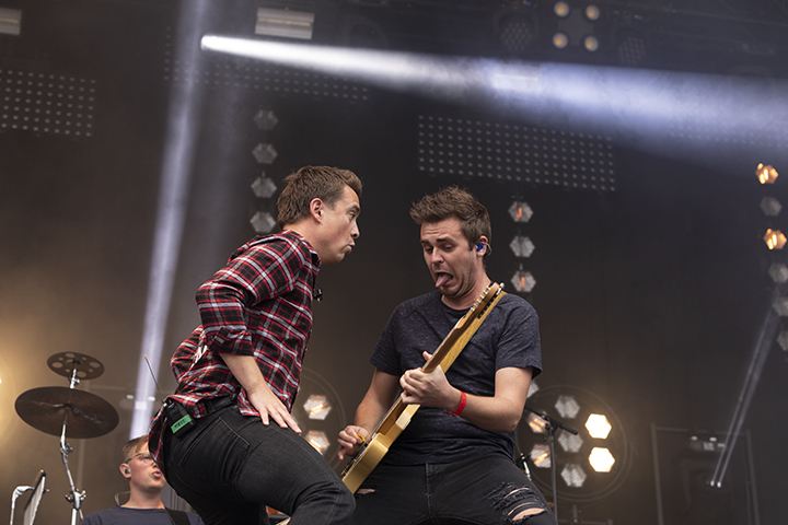 Niels Destadsbader @ Maanrock, foto 10, foto's door FrontView Magazine