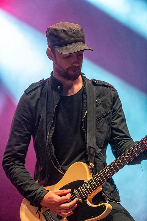 Air Traffic @ Crammerock 2018, picture 6, photographed by Edwin Houdevelt - FrontView Magazine