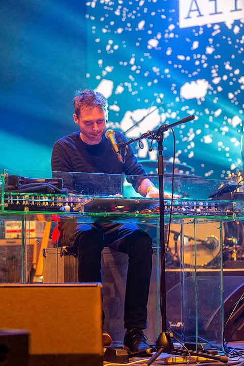Air Traffic @ Crammerock 2018, picture 11, photographed by Edwin Houdevelt - FrontView Magazine