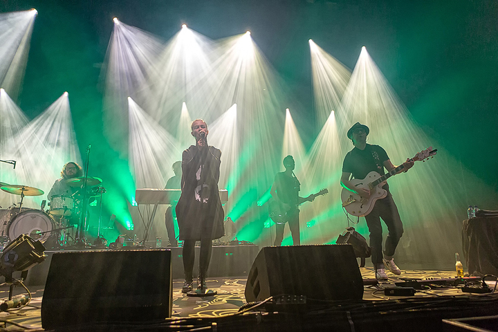 Hooverphonic @ Crammerock 2018, picture 3, photographed by Edwin Houdevelt - FrontView Magazine