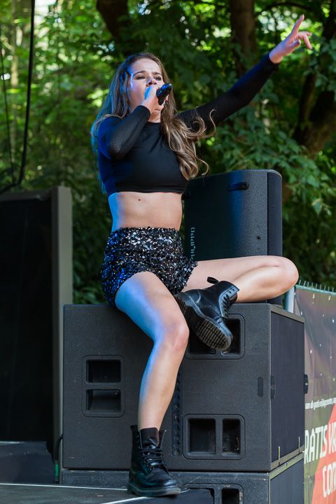 Laura Tesoro @ Openluchttheater Rivierenhof, picture 19, photographed by Marc Verdonck - FrontView Magazine