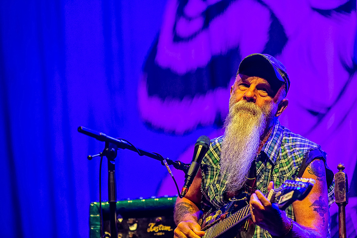 Seasick Steve @ Crammerock 2018, picture 20, photographed by Edwin Houdevelt - FrontView Magazine