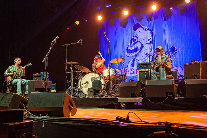Seasick Steve @ Crammerock 2018, picture 21, photographed by Edwin Houdevelt - FrontView Magazine