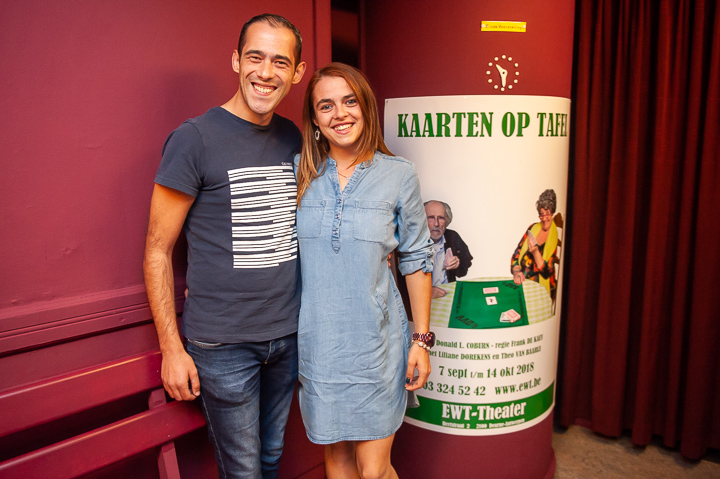 Première De Kaarten Op Tafel @ EWT-theater, picture 1, photographed by Dimitri Vanlommel - FrontView Magazine