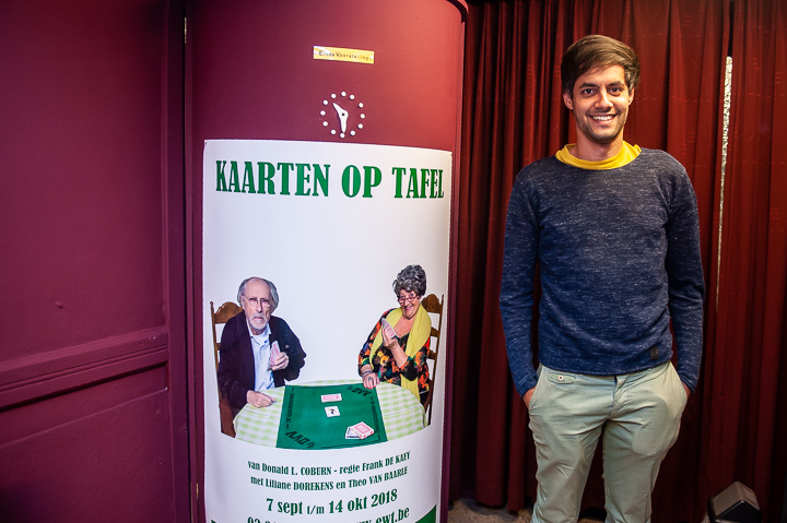 Première De Kaarten Op Tafel @ EWT-theater, picture 13, photographed by Dimitri Vanlommel - FrontView Magazine