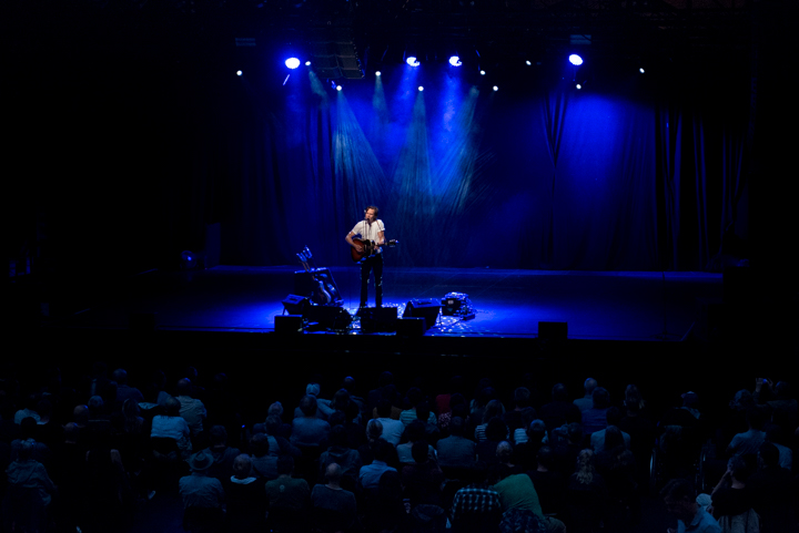 The Bony King of Nowhere / Jeff Tweedy @ OLT Rivierenhof, foto 8, foto's door Myra Segers - FrontView Magazine