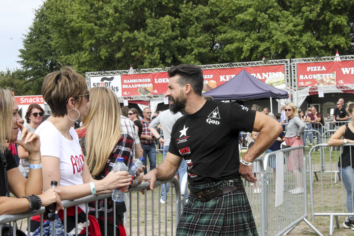 Schots Weekend Sfeerbeelden @ Alden Biesen Bilzen, picture 8, photographed by Hilde  Hermans - FrontView Magazine