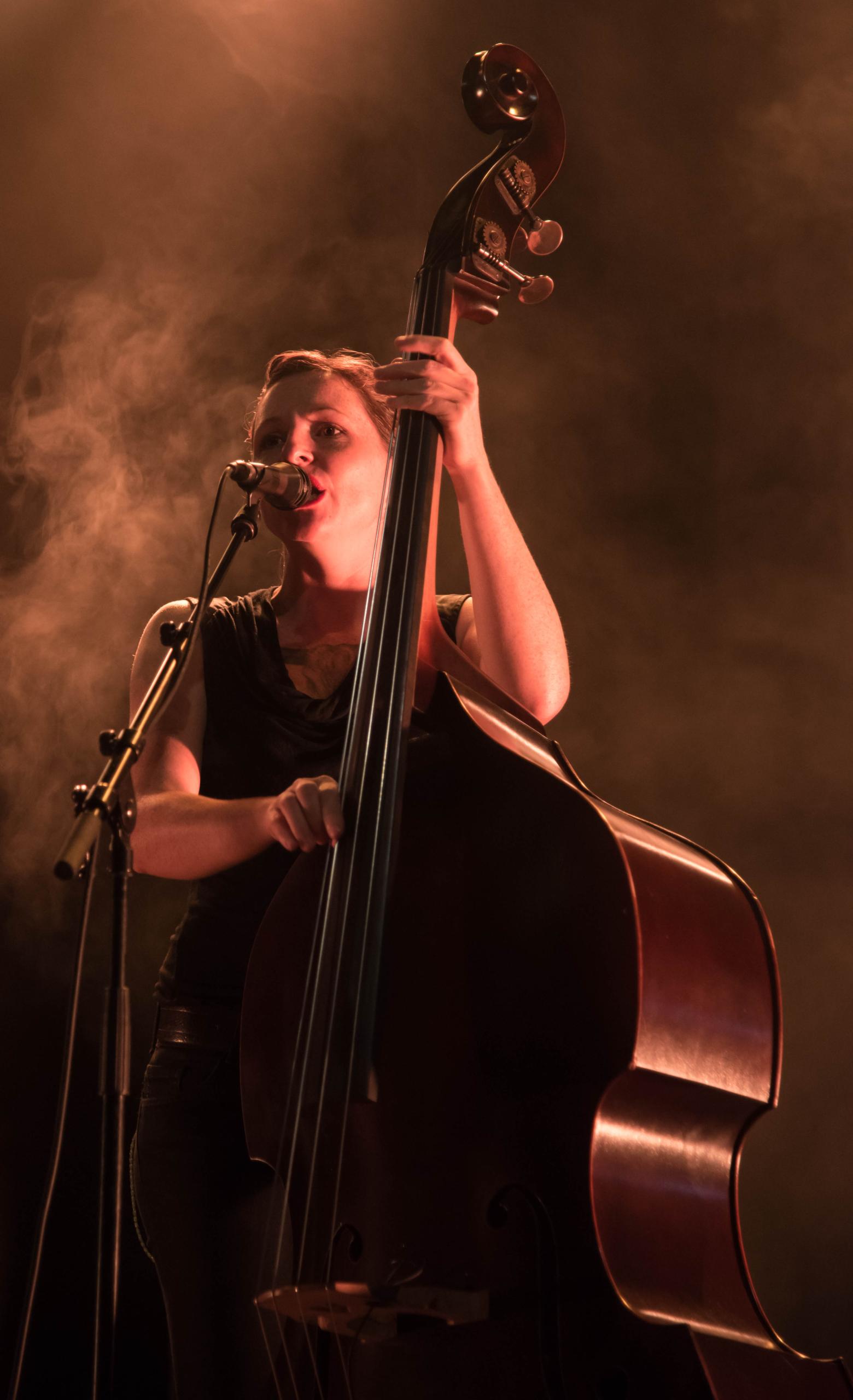 The devil makes three @ Leffinge Leuren, foto 11, foto's door Jolan Deschepper - FrontView Magazine