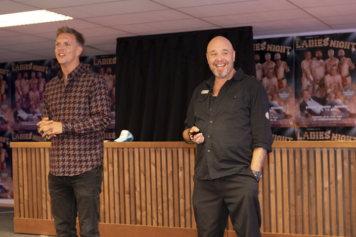 Ladies Night @ Uitgezonderd, foto 2, foto's door Frank Lambrechts - FrontView Magazine