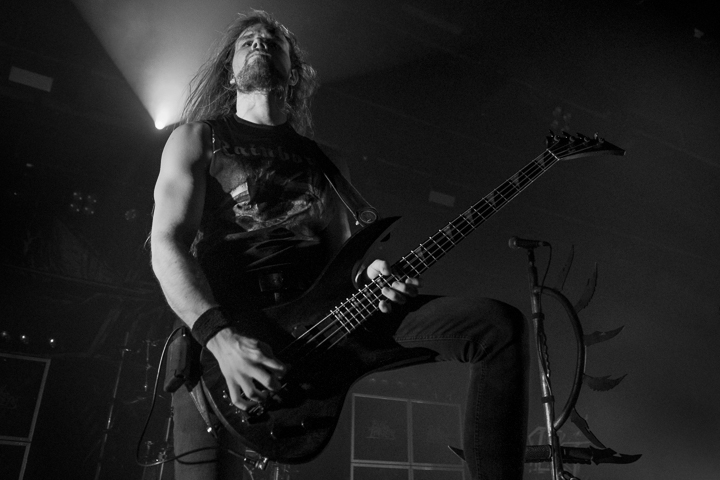 Evil Invaders @ Trix, foto 11, foto's door Erwin Evrard - FrontView Magazine